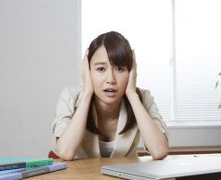 チャットレディは変な客の相手をしない