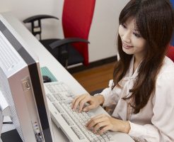 チャットレディは安全なサイトを選ぼう
